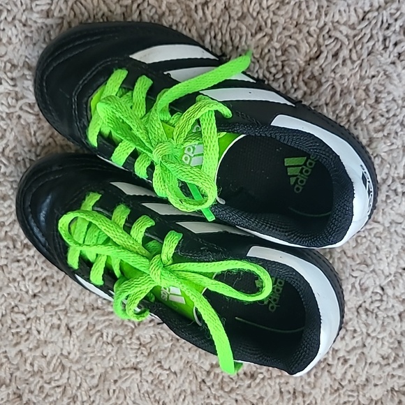 Adidas Soccer Cleats Boys 10.5K Toddler - Picture 2 of 5